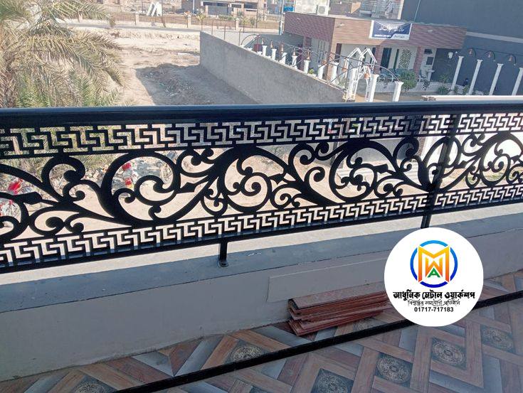 Cast Iron Balcony Railing Grill – Model No: 043